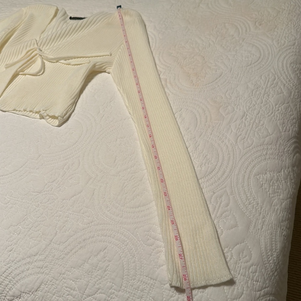 NWOT RARE NastyGal Open Tie Cardigan in Cream Size M - Picture 13 of 16